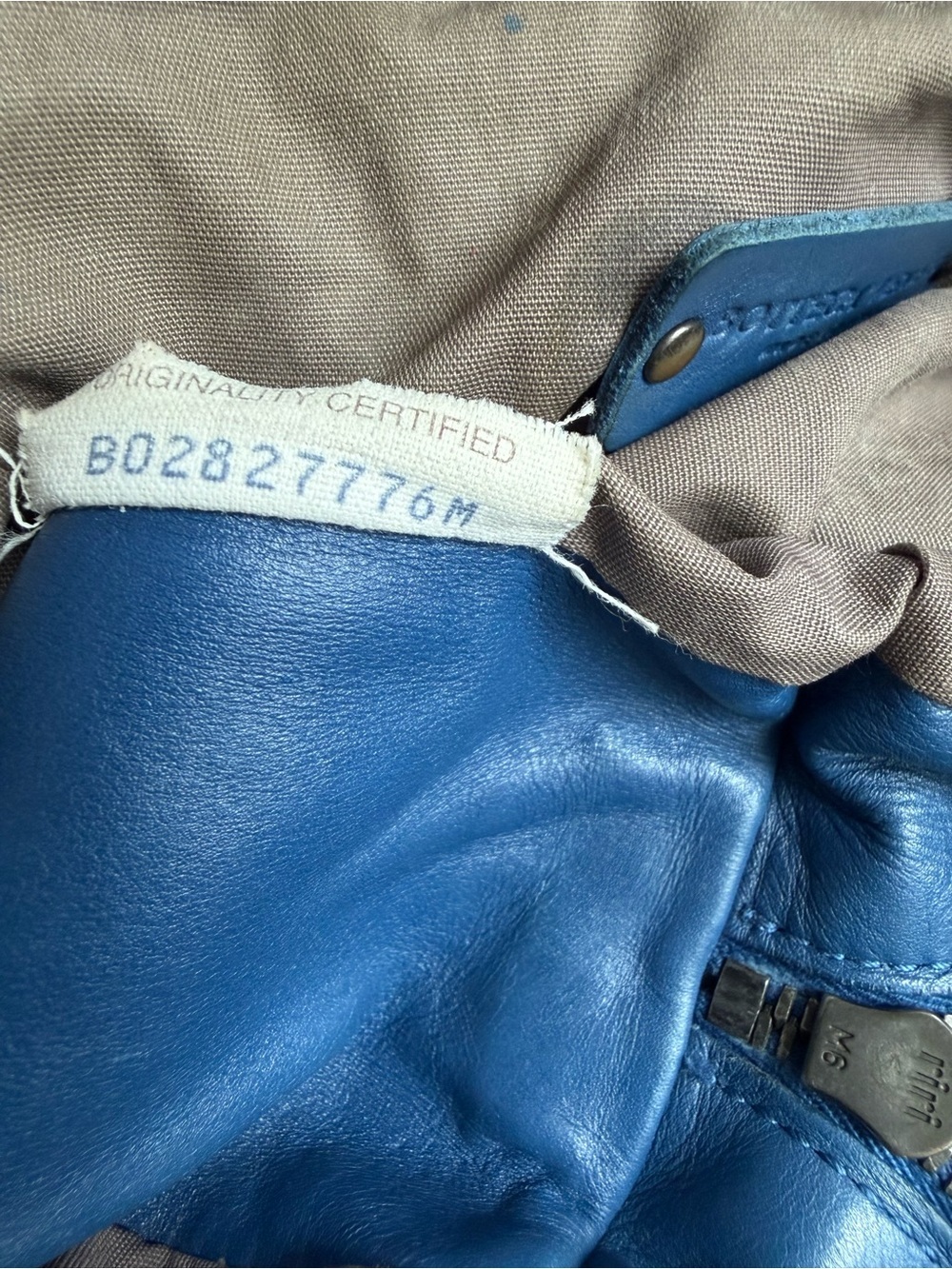 Bottega Veneta Blue Woven Leather Messenger Bag - Picture 11 of 12